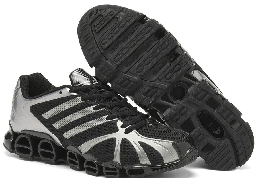 Adidas Mega Ghostride · negras y plateadas