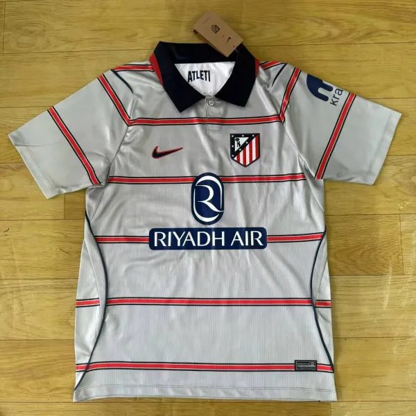 Atlético de Madrid 3ª Equipación