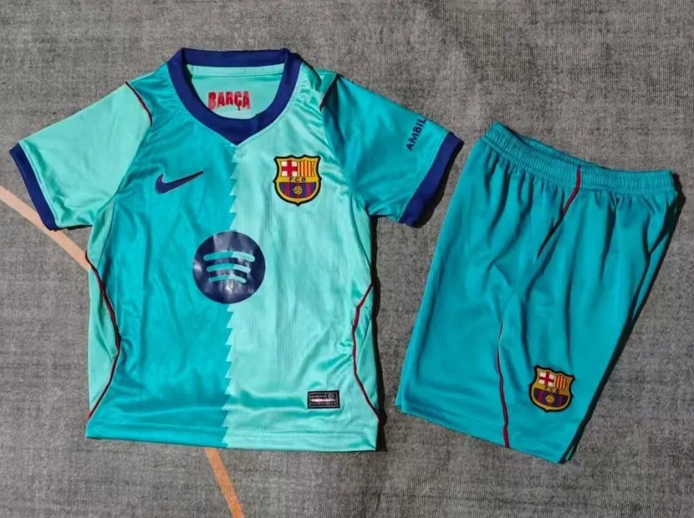 FC Barcelona Conjunto 3ª Equipación